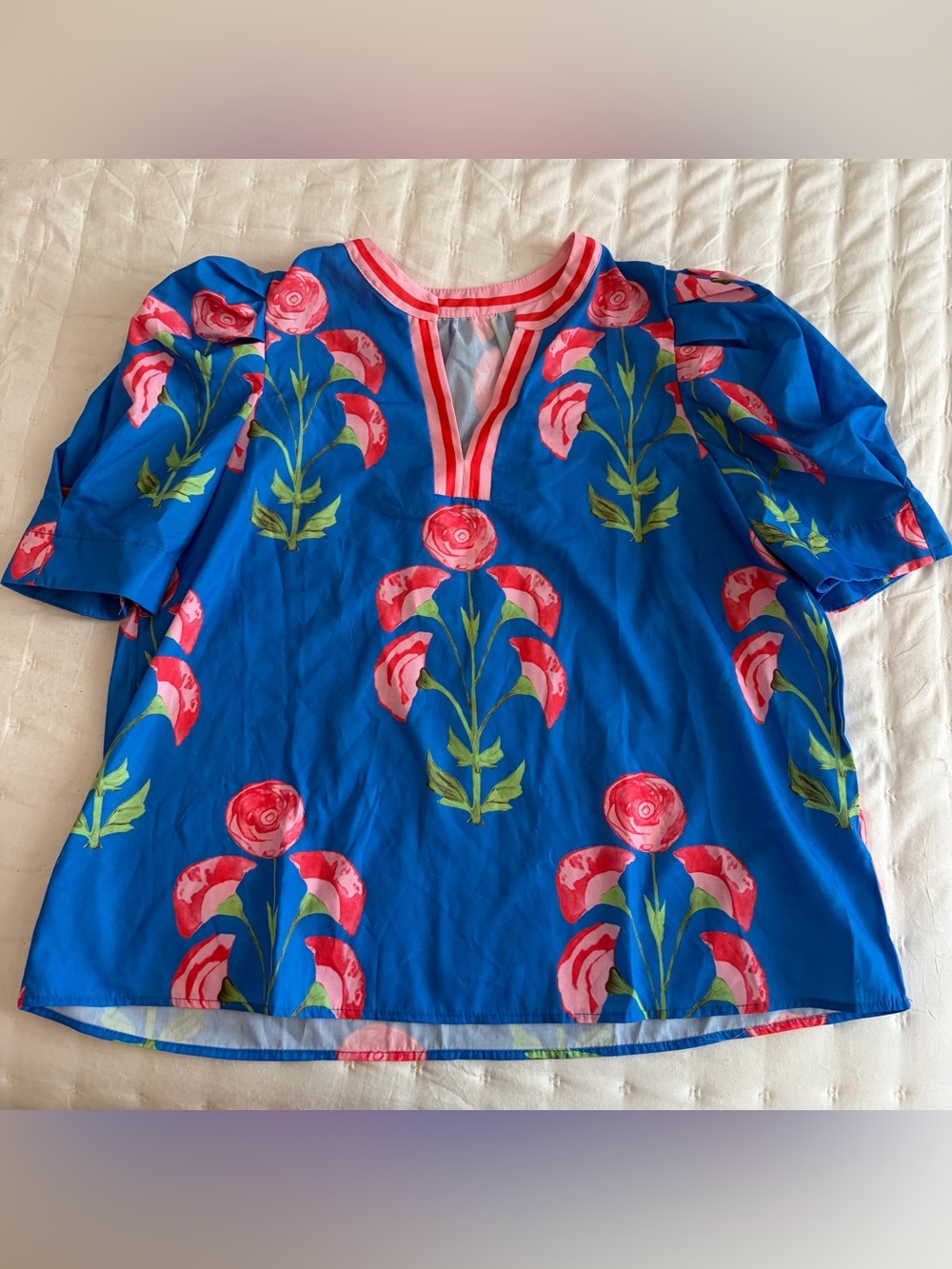 Women’s Blue Floral Split-Neck Top - Pink Bloom Print